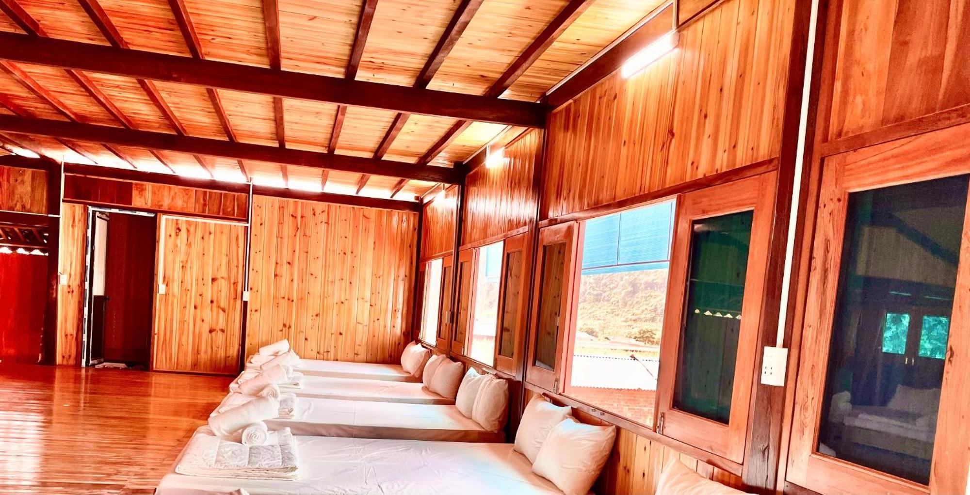 Duong Thuong - Eco House Lägenhet Làng Cac Exteriör bild