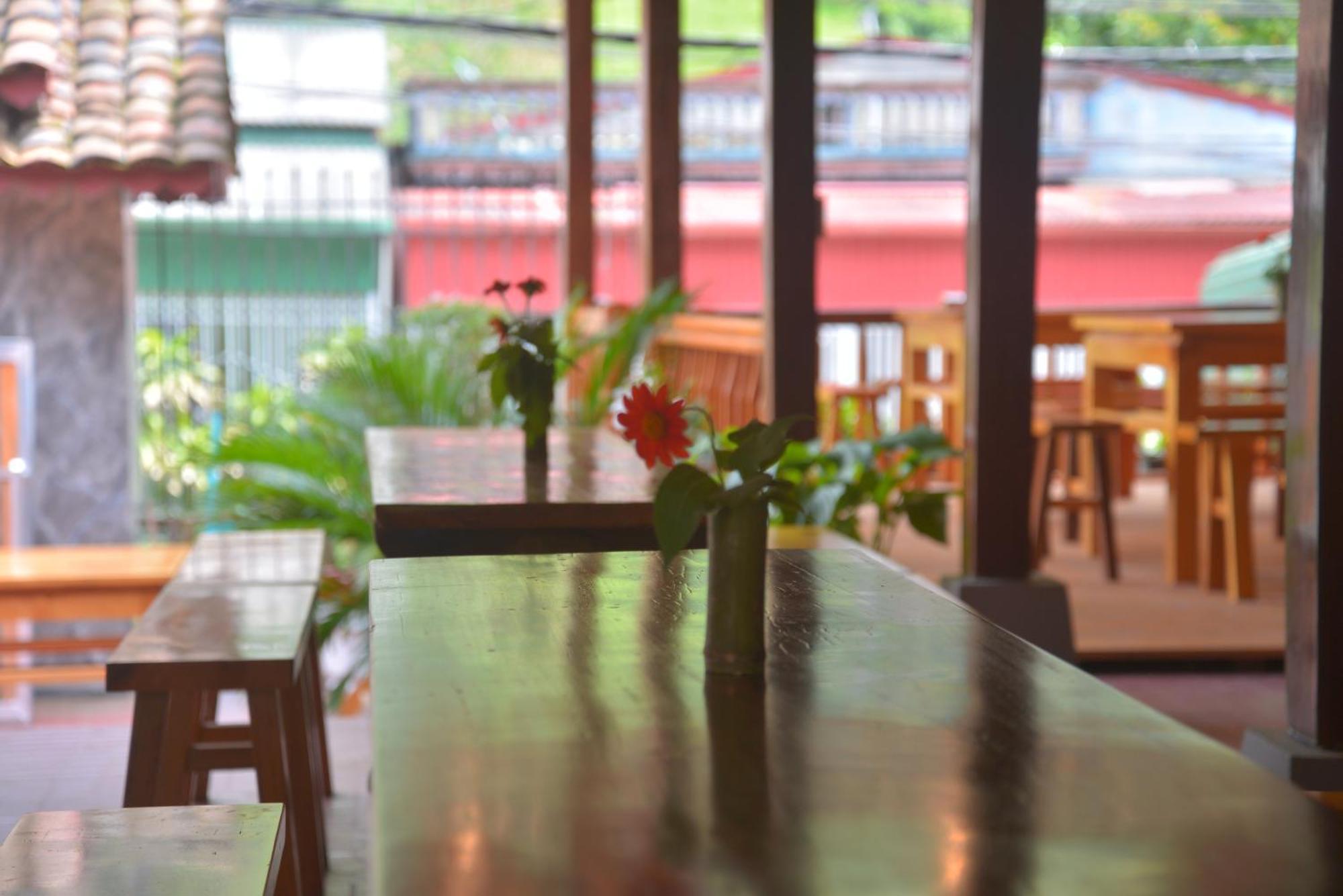 Duong Thuong - Eco House Lägenhet Làng Cac Exteriör bild