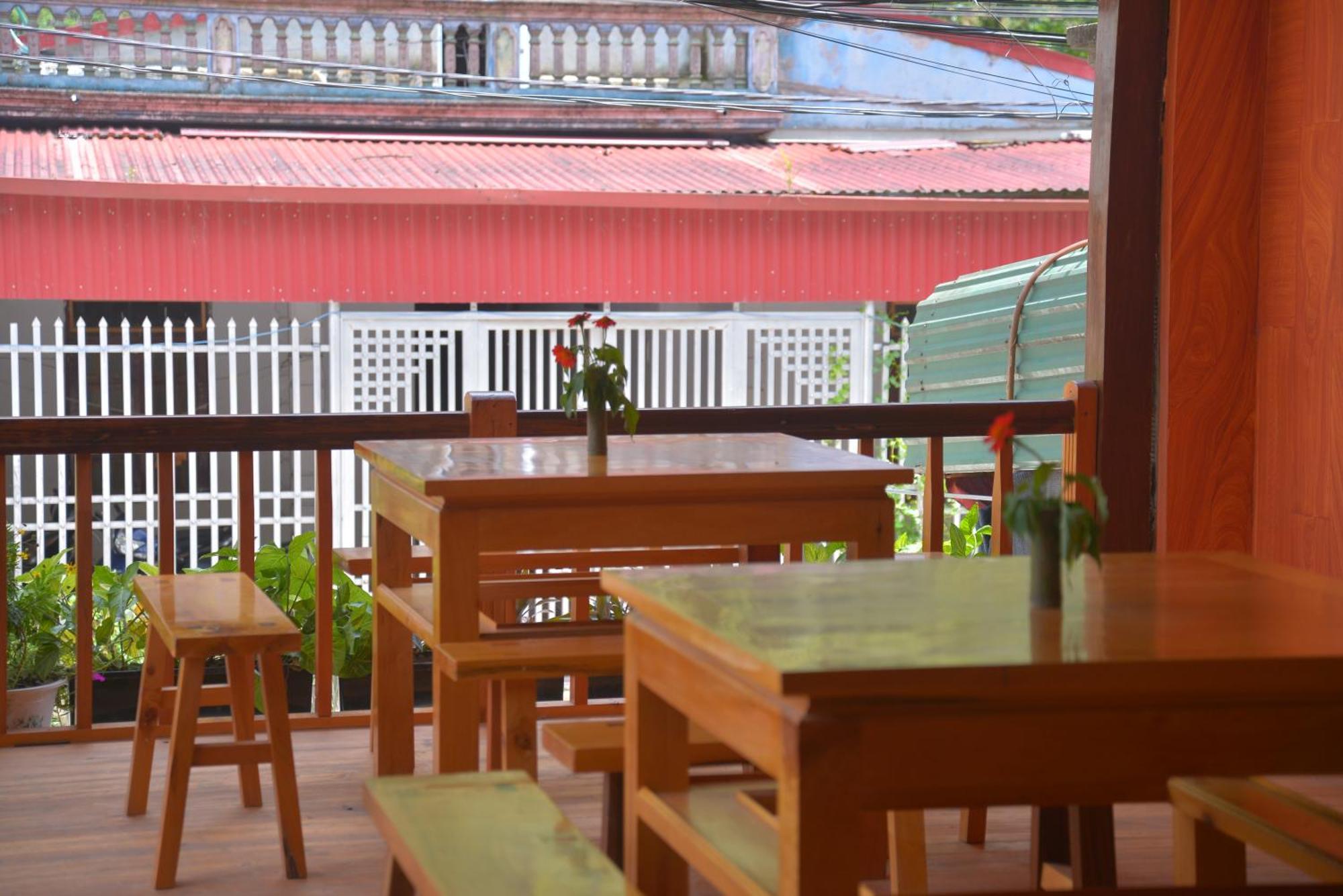 Duong Thuong - Eco House Lägenhet Làng Cac Exteriör bild