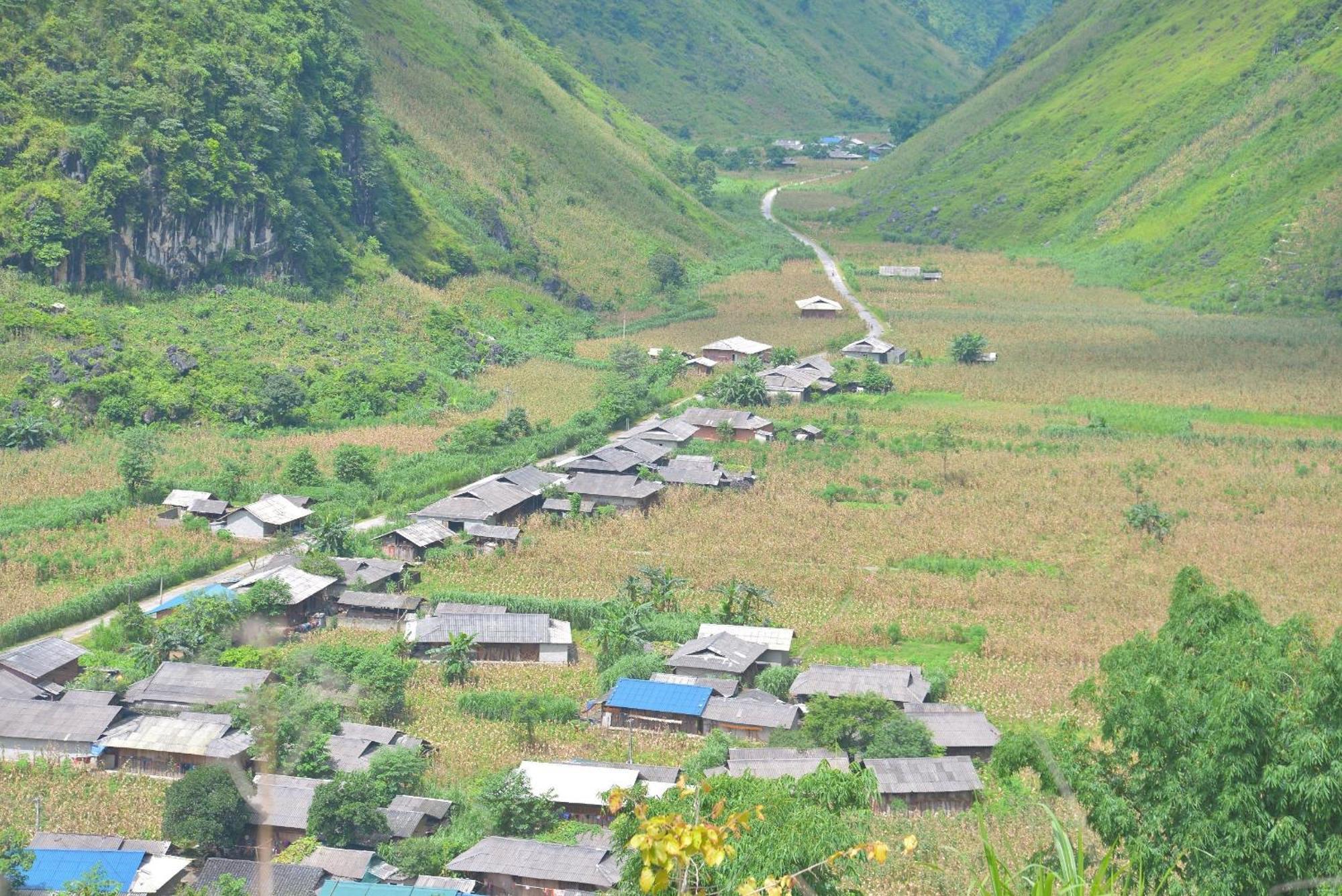 Duong Thuong - Eco House Lägenhet Làng Cac Exteriör bild