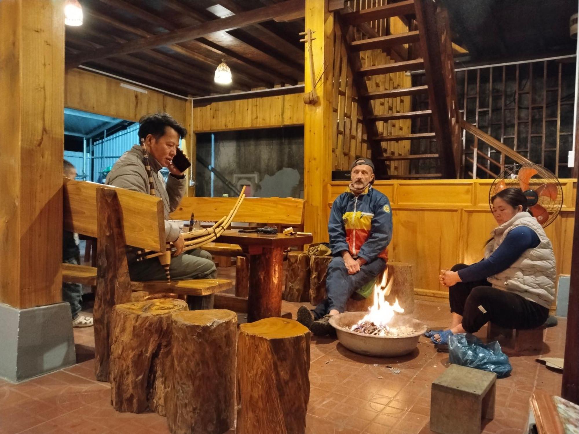 Duong Thuong - Eco House Lägenhet Làng Cac Exteriör bild